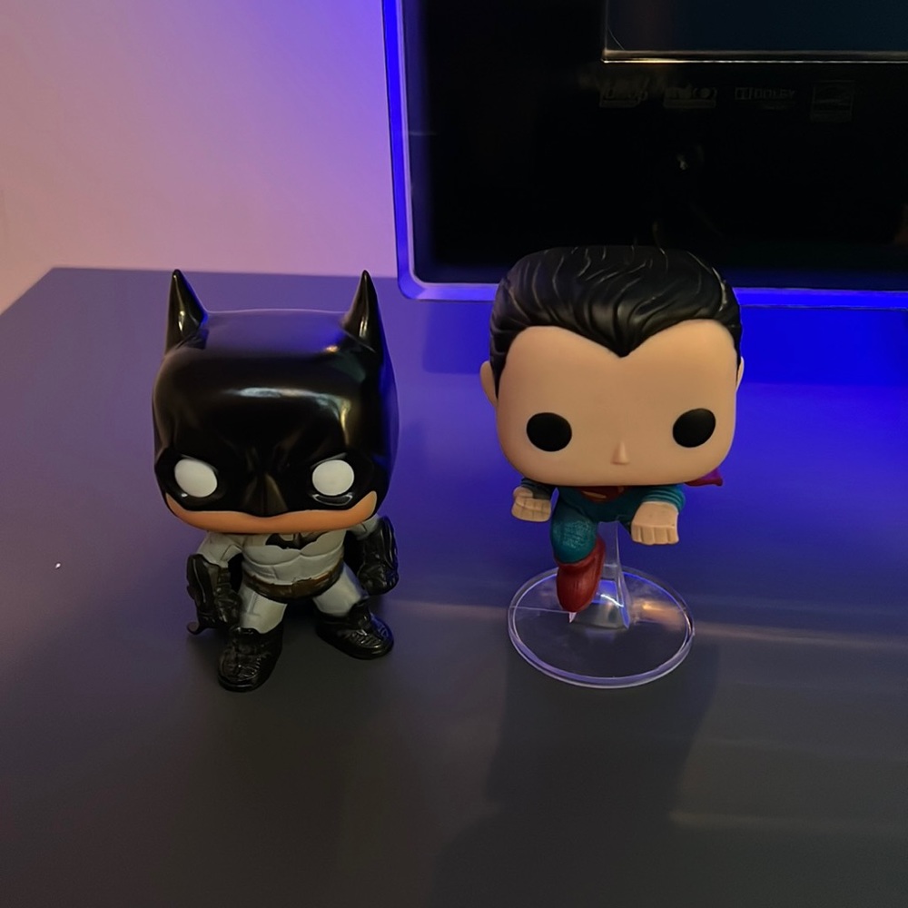 Batman and Superman Funko pops